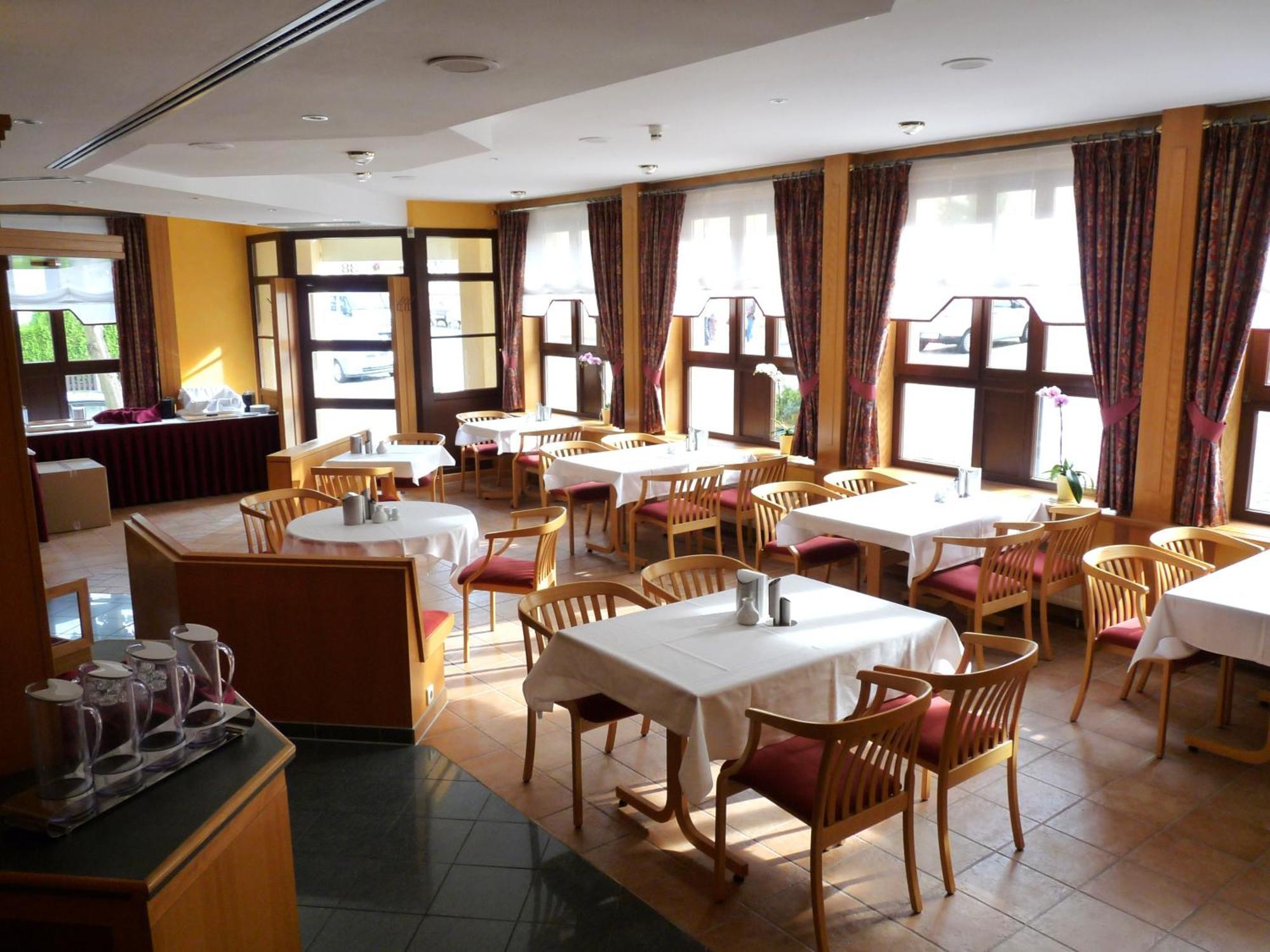 Hotel Garni "Zum Eichwerder" Templin Exteriör bild