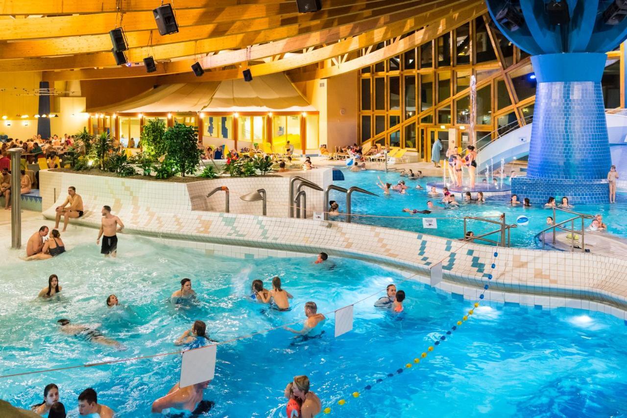 Hotel Garni "Zum Eichwerder" Templin Exteriör bild